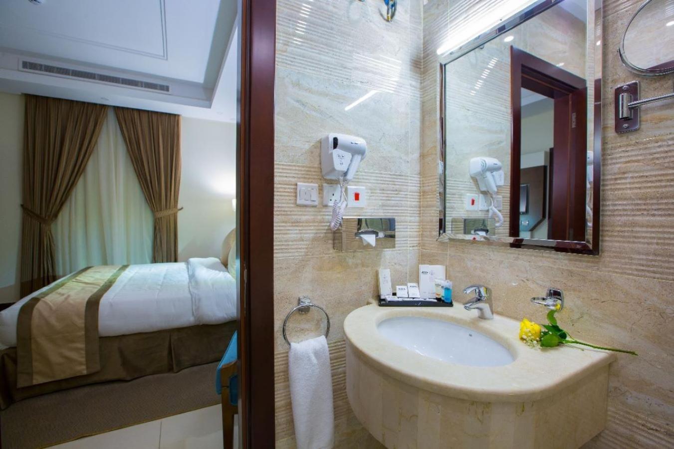 ג'דה Sun Park Hotel Suites מראה חיצוני תמונה